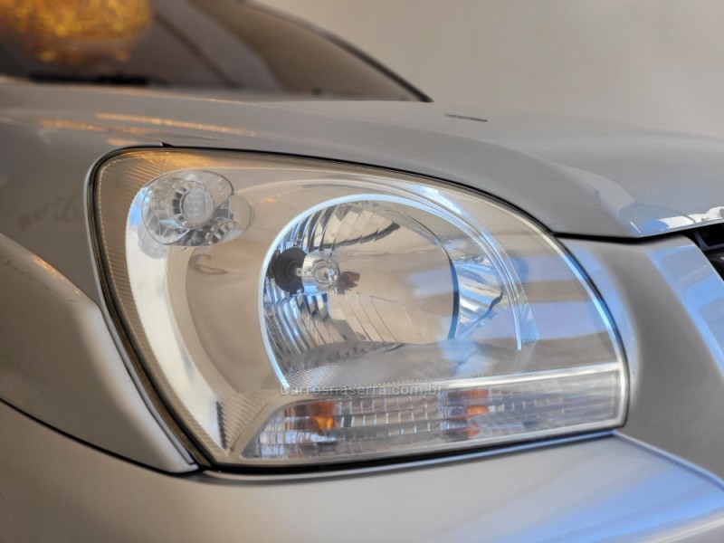 SPORTAGE 2.0 LX2 G2 4X2 16V GASOLINA 4P MANUAL - 2009 - CANELA