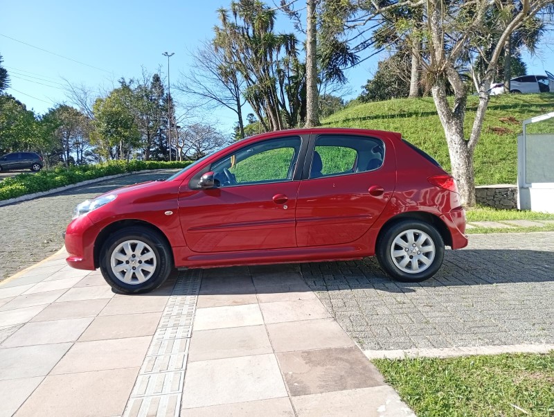 207 1.4 XR SPORT 8V FLEX 4P MANUAL - 2010 - FARROUPILHA