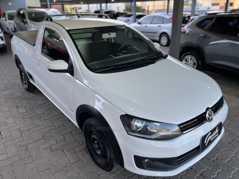 SAVEIRO 1.6 MI TREND CS 8V FLEX 2P MANUAL G.V - 2014 - BOM PRINCíPIO