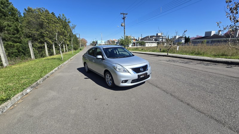 VERSA 1.6 16V FLEX SL 4P MANUAL - 2013 - BENTO GONçALVES