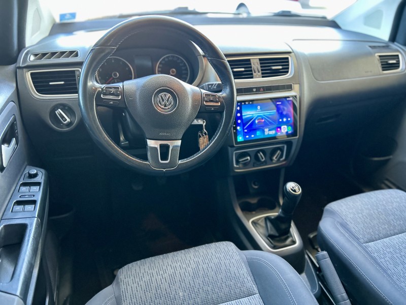 SPACEFOX 1.6 MI TREND 8V FLEX 4P MANUAL - 2014 - SãO SEBASTIãO DO CAí