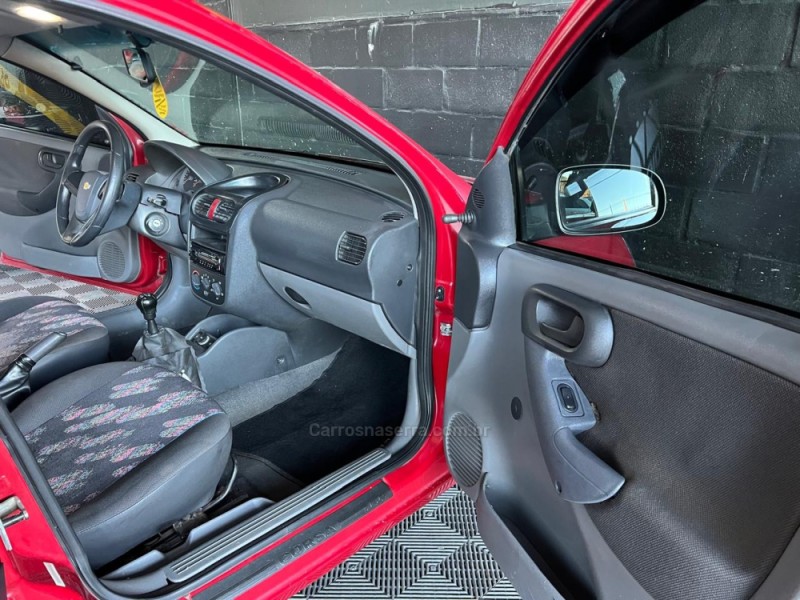 CORSA 1.0 MPFI JOY 8V FLEX 4P MANUAL - 2005 - CAXIAS DO SUL