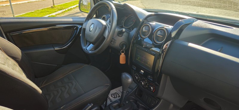 DUSTER 2.0 DYNAMIQUE 4X2 16V FLEX 4P AUTOMÁTICO - 2016 - CANELA