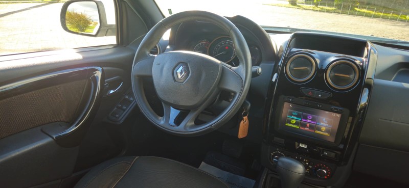 DUSTER 2.0 DYNAMIQUE 4X2 16V FLEX 4P AUTOMÁTICO - 2016 - CANELA