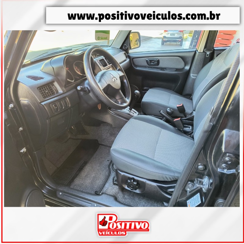 PAJERO TR4 2.0 4X4 16V 140CV FLEX 4P AUTOMÁTICO - 2015 - CAXIAS DO SUL