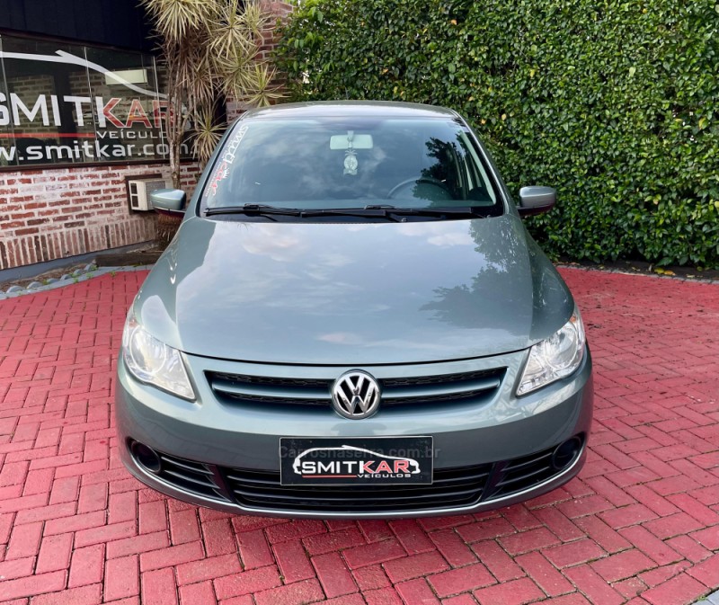 VOYAGE 1.6 MI TREND 8V FLEX 4P AUTOMATIZADO - 2011 - ROLANTE