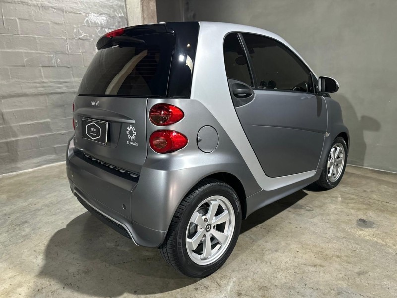 FORTWO 1.0 PASSION COUPÉ 3 CILINDROS 12V GASOLINA 2P AUTOMÁTICO - 2013 - CAXIAS DO SUL