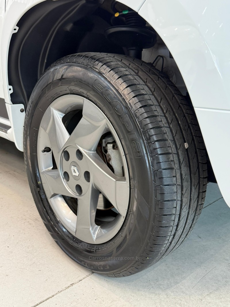 DUSTER 2.0 DAKAR 4X4 16V FLEX 4P MANUAL - 2015 - CAXIAS DO SUL