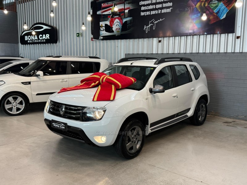 DUSTER 2.0 DAKAR 4X4 16V FLEX 4P MANUAL - 2015 - CAXIAS DO SUL