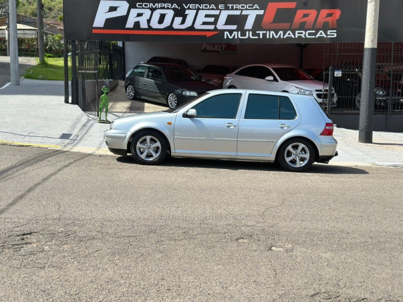 GOLF 1.6 MI GENERATION 8V GASOLINA 4P MANUAL