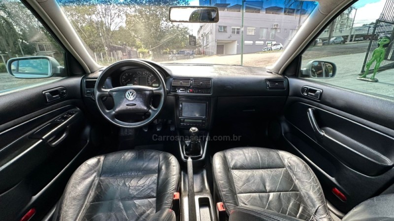 GOLF 1.6 MI GENERATION 8V GASOLINA 4P MANUAL - 2003 - NOVO HAMBURGO