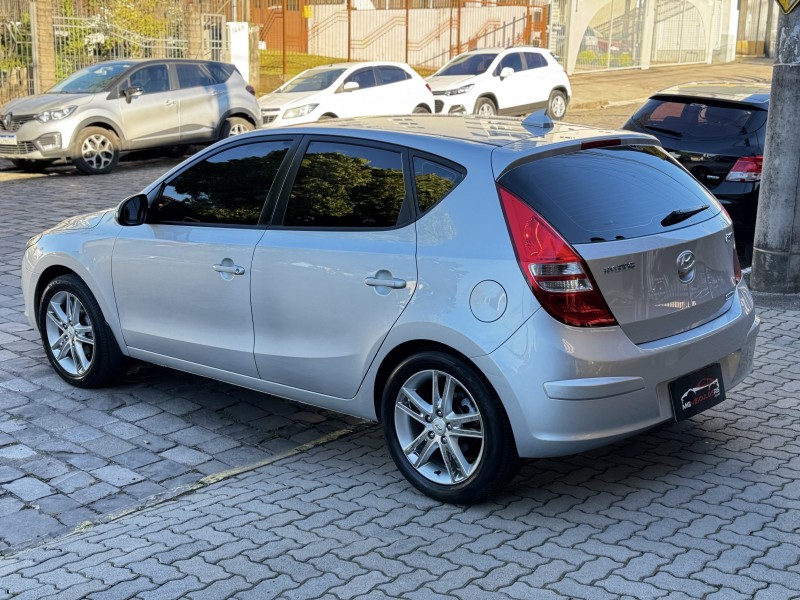 I30 2.0 MPI 16V GASOLINA 4P MANUAL - 2012 - CAXIAS DO SUL
