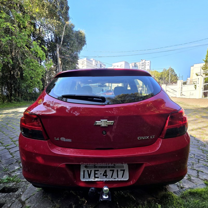 ONIX 1.4 MPFI LT 8V FLEX 4P MANUAL - 2014 - CAXIAS DO SUL