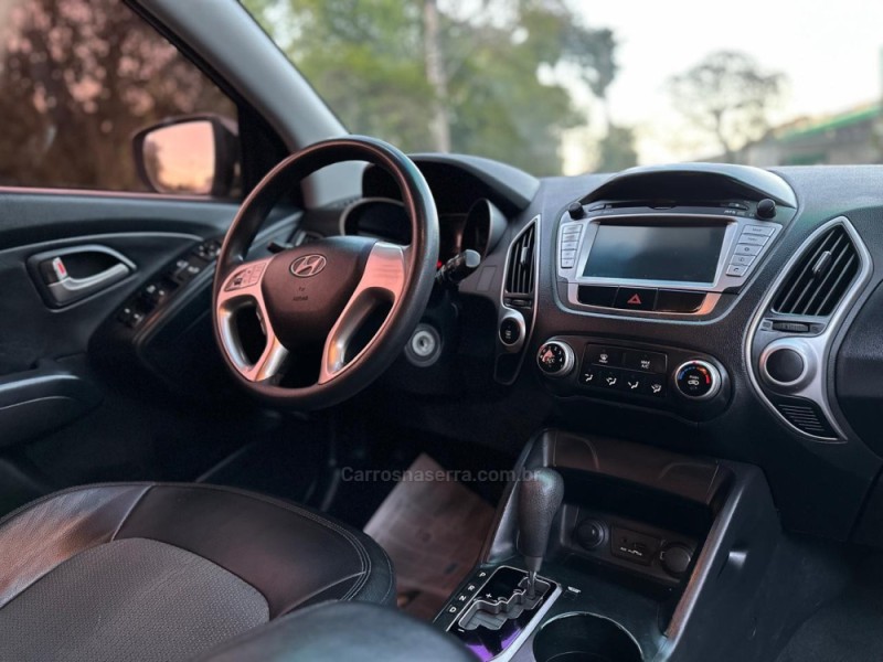 IX35 2.0 16V FLEX 4P AUTOMÁTICO - 2012 - PAROBé