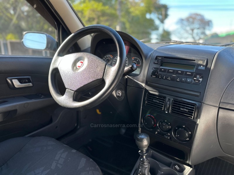 SIENA 1.0 MPI EL 8V FLEX 4P MANUAL - 2010 - PAROBé