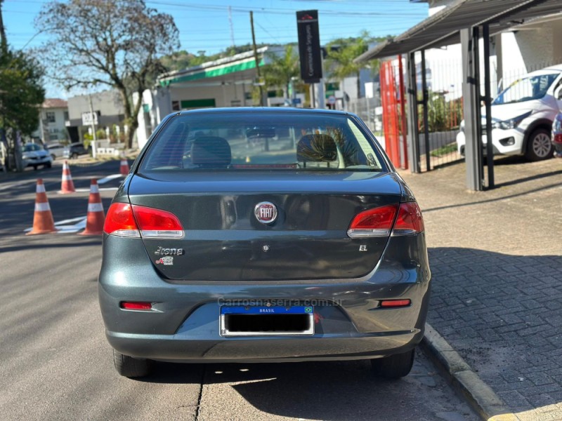 SIENA 1.0 MPI EL 8V FLEX 4P MANUAL - 2010 - PAROBé