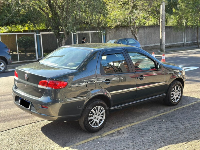 SIENA 1.0 MPI EL 8V FLEX 4P MANUAL - 2010 - PAROBé