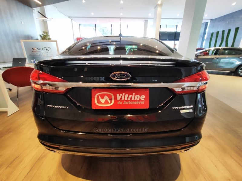FUSION 2.0 TITANIUM GTDI ECOBOOST AWD AUTOMÁTICO - 2018 - ERECHIM