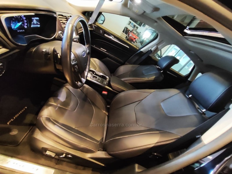 FUSION 2.0 TITANIUM GTDI ECOBOOST AWD AUTOMÁTICO - 2018 - ERECHIM