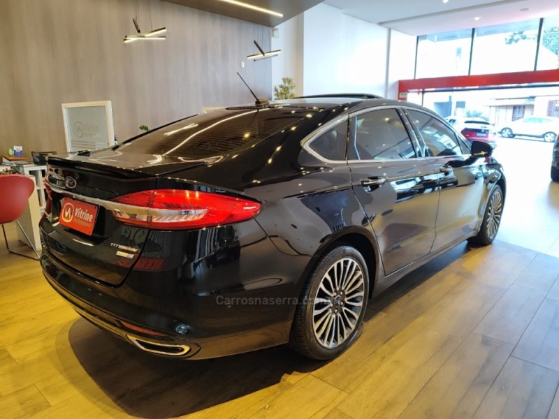 FUSION 2.0 TITANIUM GTDI ECOBOOST AWD AUTOMÁTICO - 2018 - ERECHIM