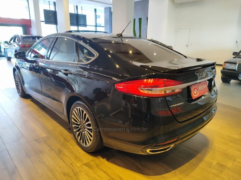 FUSION 2.0 TITANIUM GTDI ECOBOOST AWD AUTOMÁTICO - 2018 - ERECHIM