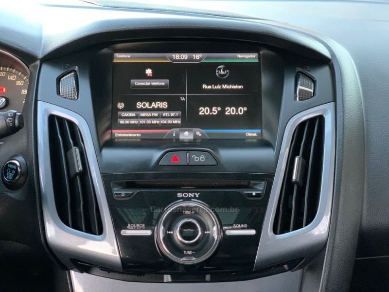 FOCUS 2.0 TITANIUM PLUS 16V FLEX 4P AUTOMÁTICO - 2015 - CAXIAS DO SUL