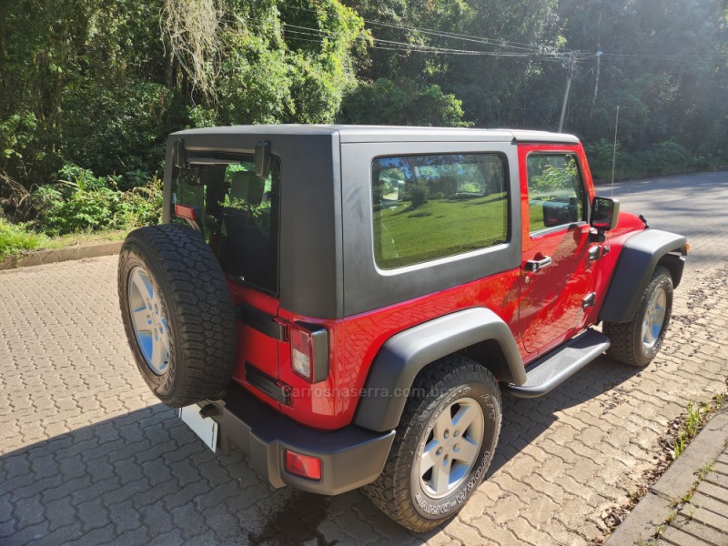 WRANGLER 3.8 SPORT 4X4 TETO RIGIDO V6 12V GASOLINA 2P AUTOMÁTICO - 2010 - NOVA PETRóPOLIS