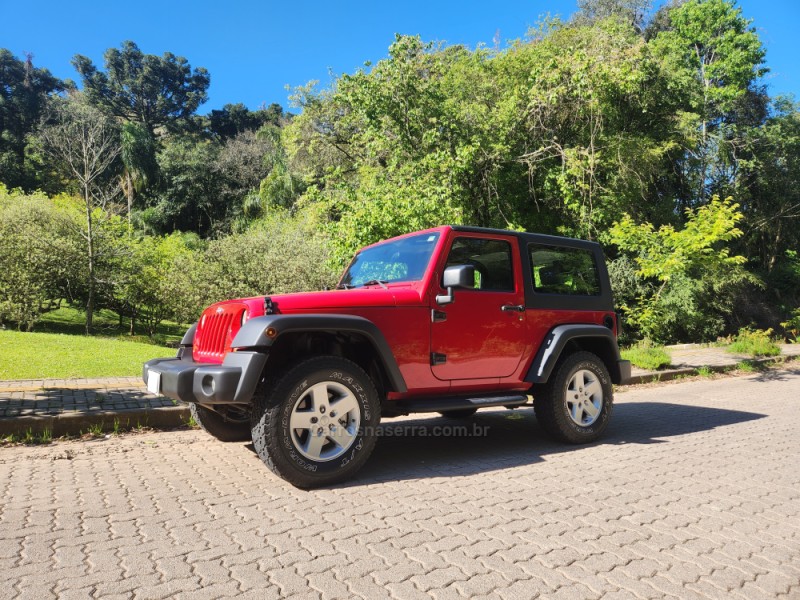 WRANGLER 3.8 SPORT 4X4 TETO RIGIDO V6 12V GASOLINA 2P AUTOMÁTICO - 2010 - NOVA PETRóPOLIS