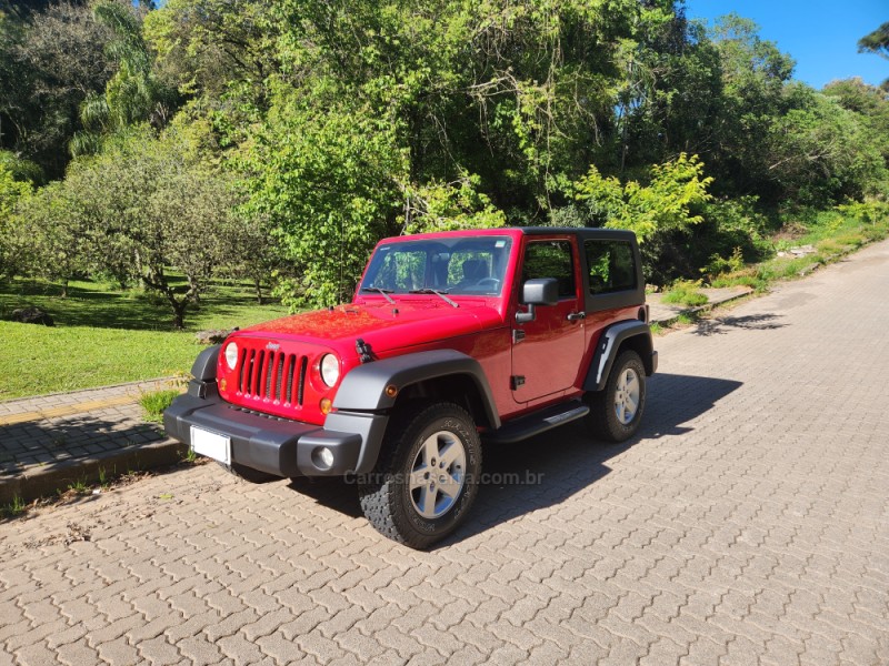 WRANGLER 3.8 SPORT 4X4 TETO RIGIDO V6 12V GASOLINA 2P AUTOMÁTICO - 2010 - NOVA PETRóPOLIS