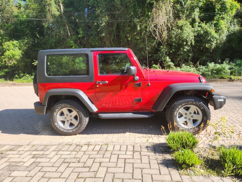 WRANGLER 3.8 SPORT 4X4 TETO RIGIDO V6 12V GASOLINA 2P AUTOMÁTICO - 2010 - NOVA PETRóPOLIS