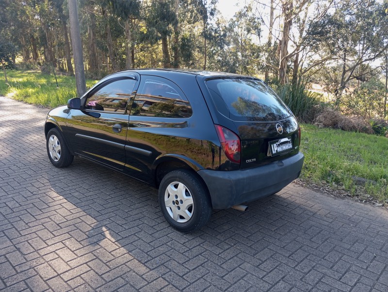 CELTA 1.0 MPFI VHC LIFE 8V FLEX 2P MANUAL - 2010 - CAXIAS DO SUL