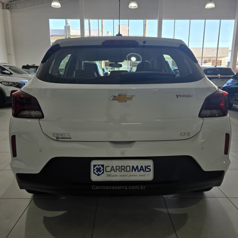 ONIX 1.0 LTZ 12V TURBO FLEX 4P MANUAL - 2025 - SANTA CRUZ DO SUL