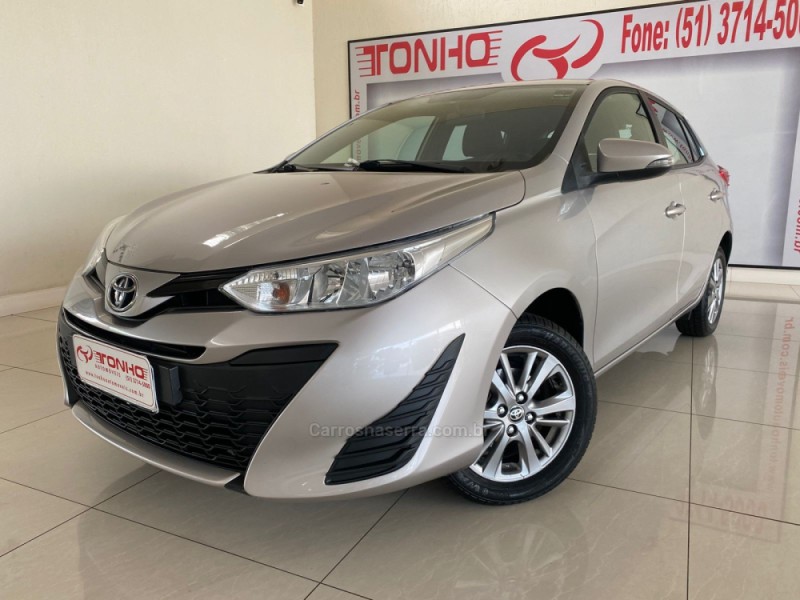 YARIS 1.5 XL PLUS CONNECT 16V FLEX 4P AUTOMÁTICO