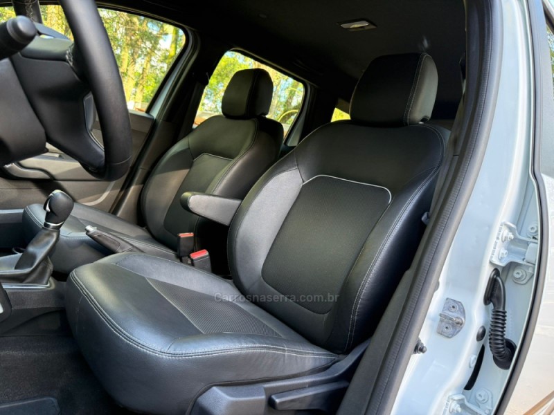 DUSTER 1.6 ICONIC 16V FLEX 4P AUTOMÁTICO - 2024 - DOIS IRMãOS