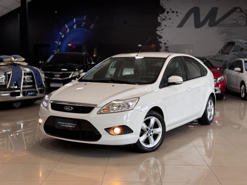 FOCUS 1.6 8V FLEX 4P MANUAL