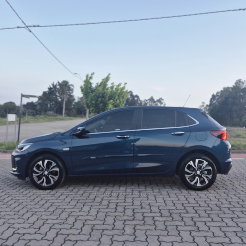 ONIX 1.0 PREMIER II 12V TURBO FLEX 4P AUTOMÁTICO - 2024 - FLORES DA CUNHA