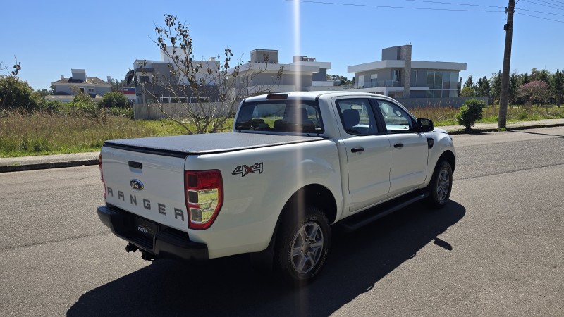 RANGER 2.2 XLS 4X4 CD 16V DIESEL 4P MANUAL - 2017 - BENTO GONçALVES