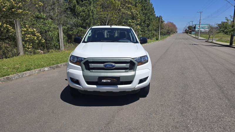 RANGER 2.2 XLS 4X4 CD 16V DIESEL 4P MANUAL - 2017 - BENTO GONçALVES