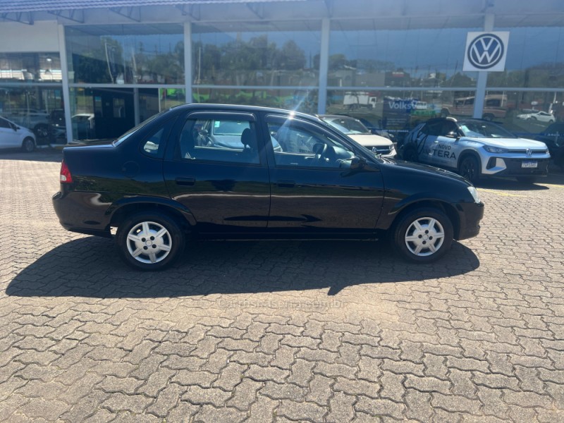 CLASSIC 1.0 MPFI LS 8V FLEX 4P MANUAL - 2015 - NOVA PETRóPOLIS