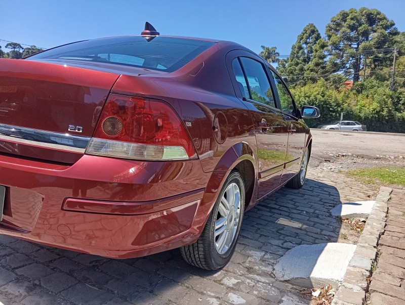 VECTRA 2.0 MPFI ELEGANCE 8V 140CV FLEX 4P MANUAL - 2011 - CAXIAS DO SUL