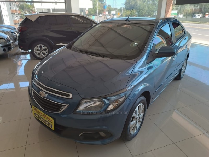 PRISMA 1.4 MPFI LTZ 8V FLEX 4P MANUAL - 2015 - NOVA PETRóPOLIS