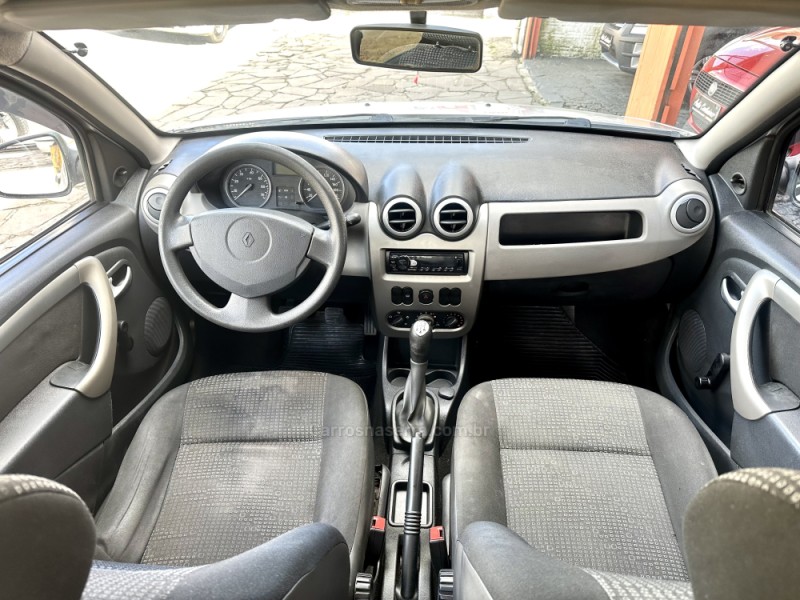 SANDERO 1.0 EXPRESSION 16V FLEX 4P MANUAL - 2011 - CAXIAS DO SUL