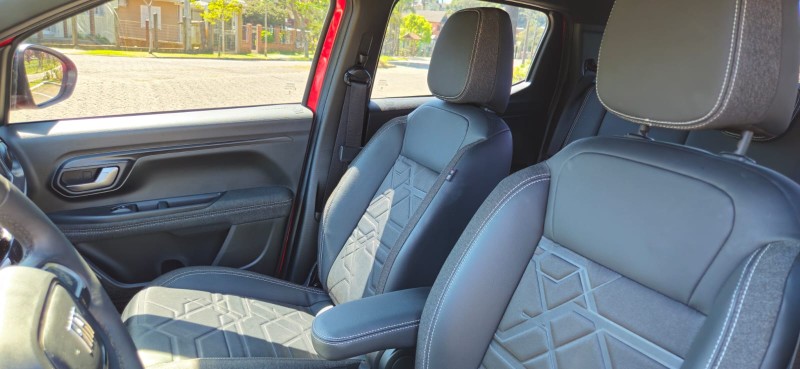 STRADA 1.3 VOLCANO CD 8V FLEX 4P AUTOMÁTICO - 2025 - CANELA