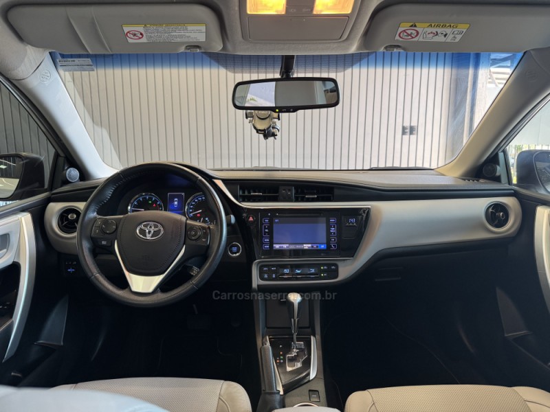 COROLLA 2.0 XEI 16V FLEX 4P AUTOMÁTICO - 2018 - DOIS IRMãOS