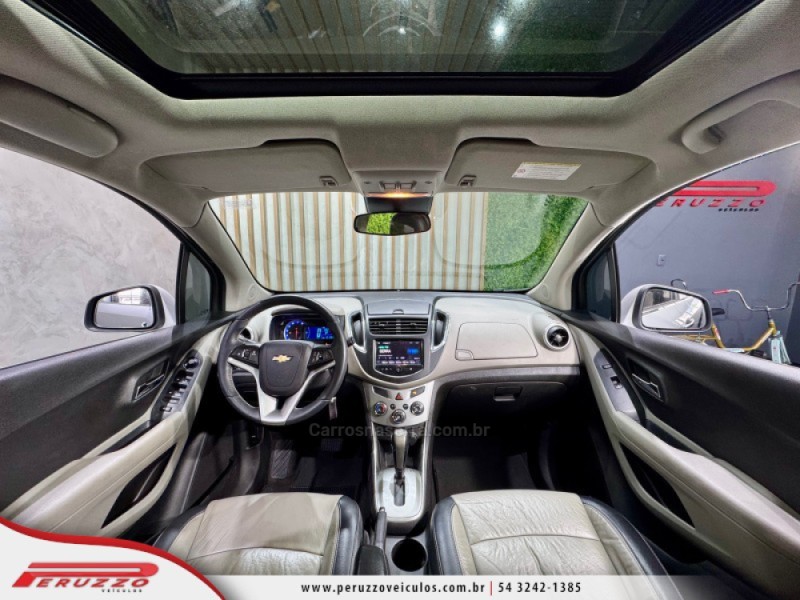 TRACKER 1.8 MPFI LTZ 4X2 16V FLEX 4P AUTOMÁTICO - 2014 - NOVA PRATA