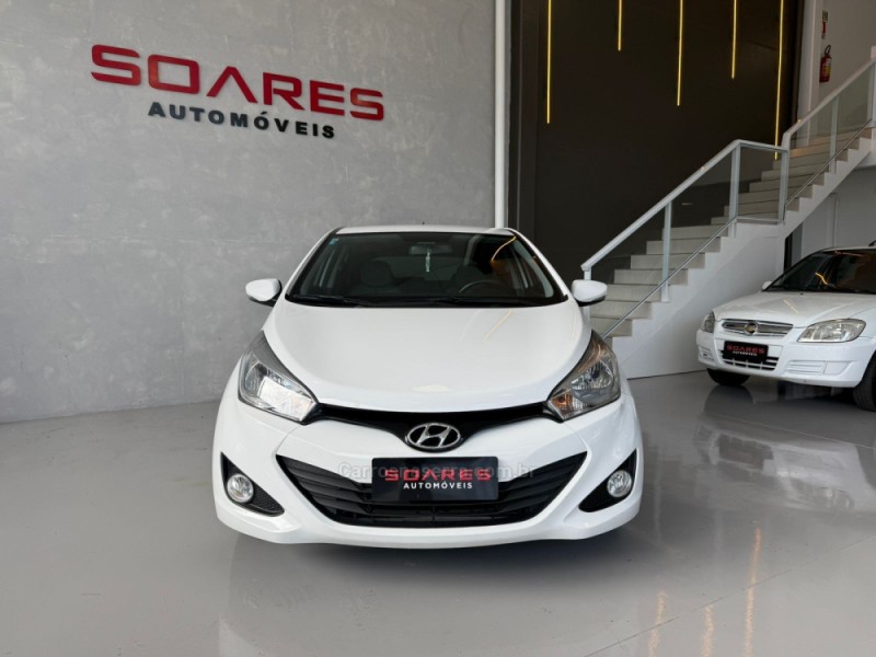 HB20 1.6 PREMIUM 16V FLEX 4P MANUAL - 2013 - NOVO HAMBURGO