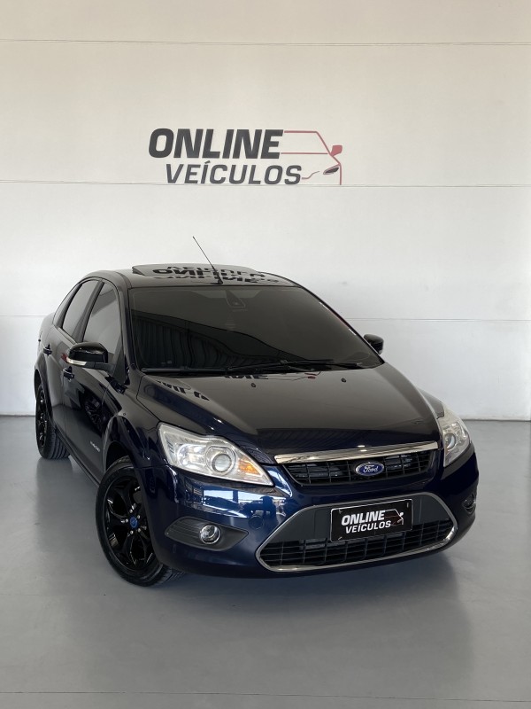 FOCUS 2.0 TITANIUM SEDAN 16V FLEX 4P AUTOMÁTICO - 2012 - FARROUPILHA