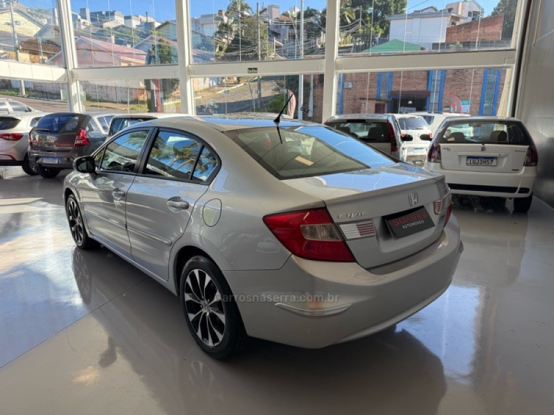 CIVIC 2.0 LXR 16V FLEX 4P AUTOMÁTICO - 2016 - NOVO HAMBURGO
