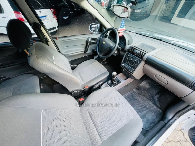 CLASSIC 1.0 MPFI LS 8V FLEX 4P MANUAL - 2016 - CAMPO BOM