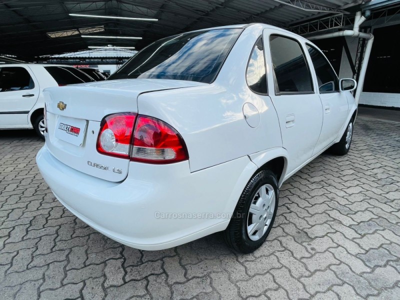 CLASSIC 1.0 MPFI LS 8V FLEX 4P MANUAL - 2016 - CAMPO BOM
